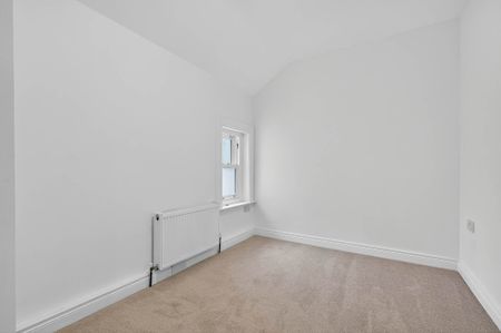 Apt 7 51-53Bridge Street, LISBURN, BT28 1XZ - Photo 2