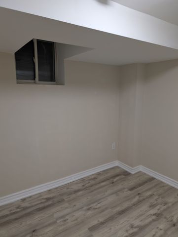 For Lease - 76 Samandria Avenue Unit# BASEMENT, Whitby, Ontario - Photo 5