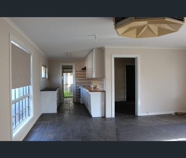 9 Wilkins Street, Port Pirie, SA 5540 - Photo 3