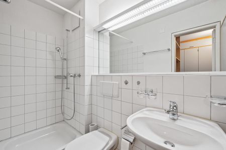 sehr sonnige Wohnung an ruhiger Lage - Foto 2