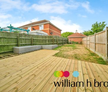 Haddon Park, Colchester - Photo 6