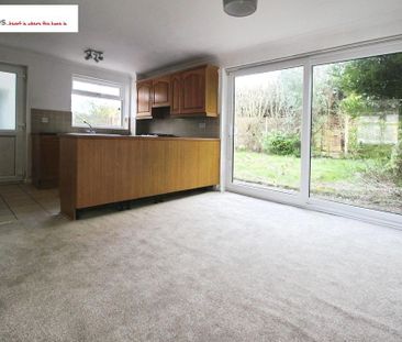 Fallowfield Road, Walsall - Photo 6