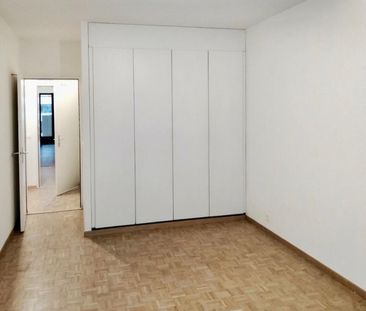 Beautiful 4-room apartment in the heart of champel - Photo 3