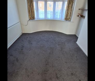 3 Bed Semi-Detached House, Radford Drive, LE3 - Photo 4