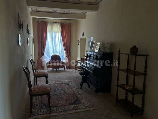 Casale via San Giusto 10, Valfornace - Photo 1