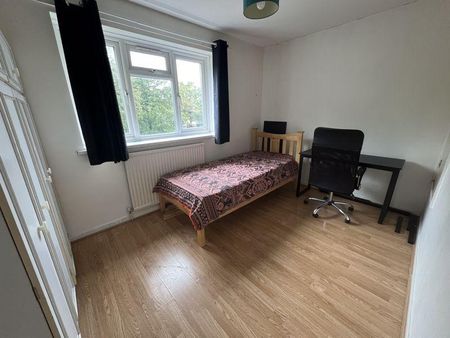 2 bedroom property to rent - Photo 5
