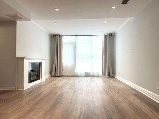 For Lease - 16 Sandalwood Place, Toronto, Ontario - Photo 1