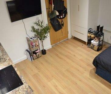 Studio for Rent - Photo 3