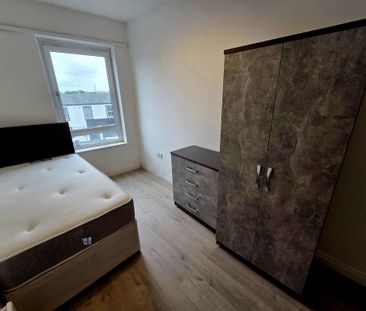 1 bedroom retirement property to rent - Photo 3