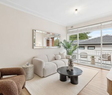 Light-Filled Living in a Prime Artarmon Location - Photo 1