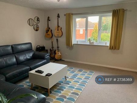 1 bedroom flat to rent - Photo 2