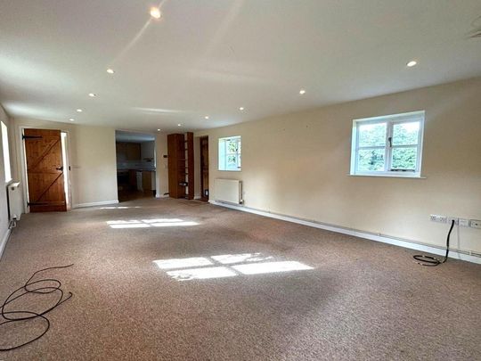 3 bedroom cottage to rent - Photo 1