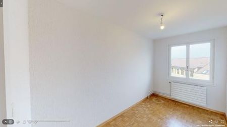 Villa familiale à Troinex avec terrasse et petit jardin - Photo 3