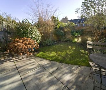 3 bedroom terraced house to rent - Photo 1