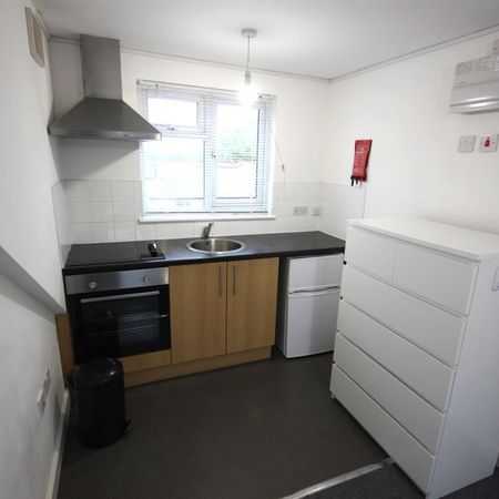 Flat to rent - Photo 3