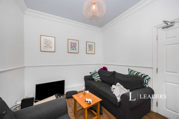 1 bedroom studio to rent 112 Shadwell Road, Portsmouth, PO2 - Photo 1