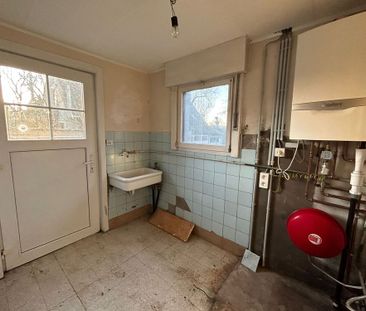 Knusse gezinswoning met tuin en vernieuwd terras te huur in Gistel! - Photo 6