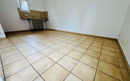 Appartement à louer 2 pièces • 29,87 m2 Couilly-Pont-aux-Dames - Photo 5
