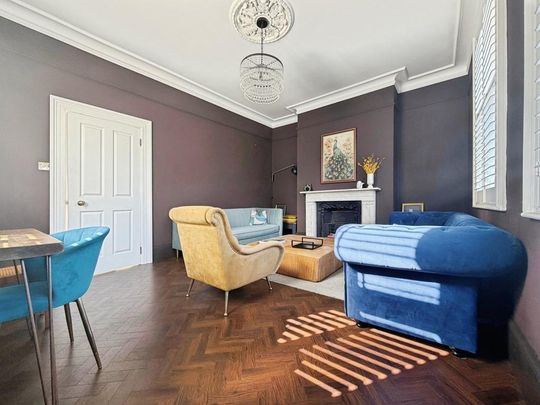 4 bedroom semi-detached house to rent - Photo 1