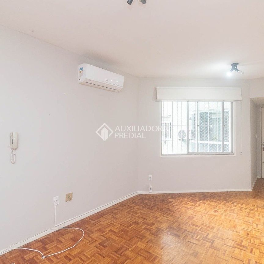 Apartamento com 2 quartos e 64m² para alugar em Centro Histórico, Porto Alegre. - Foto 1