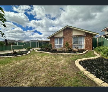 8 Northey Crescent, Hoppers Crossing, Vic 3029 - Photo 6