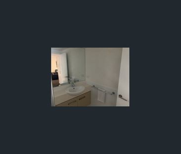 Mermaid Beach - Great location - Photo 2