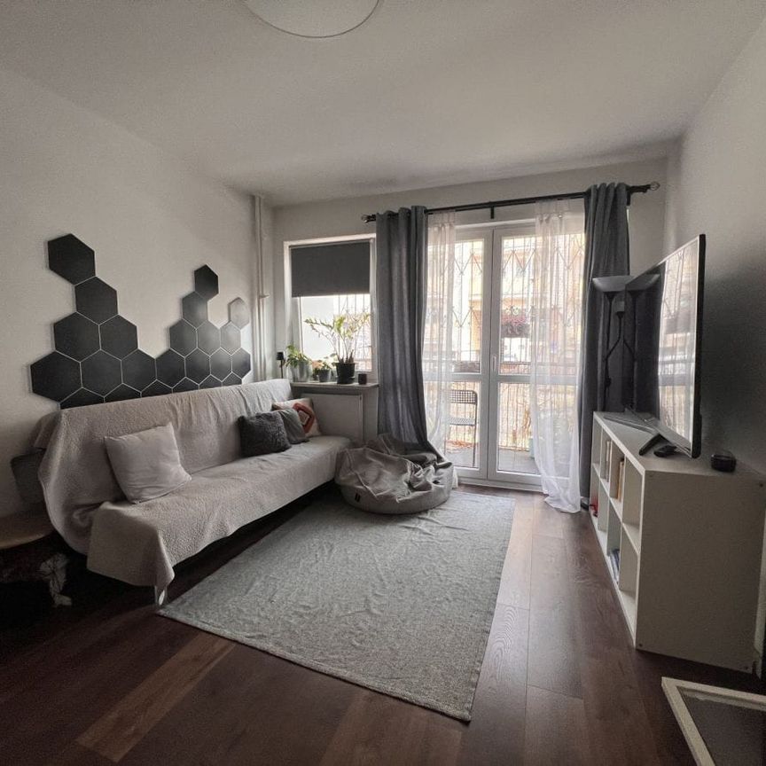 Ciche 3 pokoje z balkonem Mokotów - Metro Wierzbno 56 m² - Photo 1