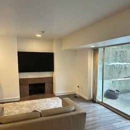 BACEMENT SUITE IN SHAUGHNESSY AREA - Photo 3