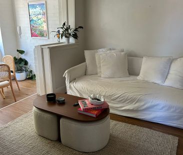 Double Bay - Photo 1