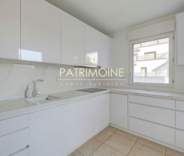 Appartement • Plateau-Mont Valérien - Photo 1