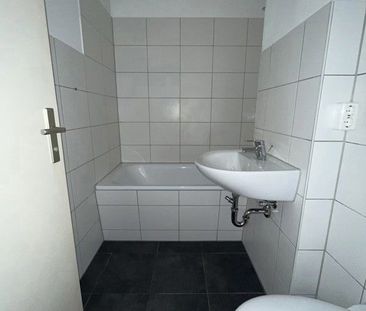 Erste eigene Wohnung für Studenten/Azubis - mit Einbauküche - Photo 5