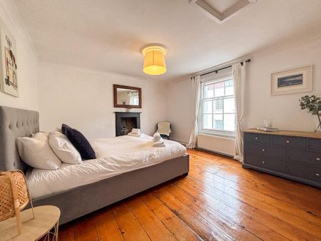 4 bedroom terraced house to rent - Photo 4