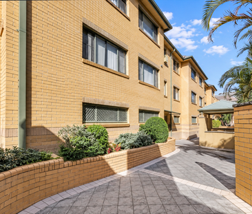 Spacious Split-Level Apartment in a Convenient North Strathfield Lo... - Photo 5
