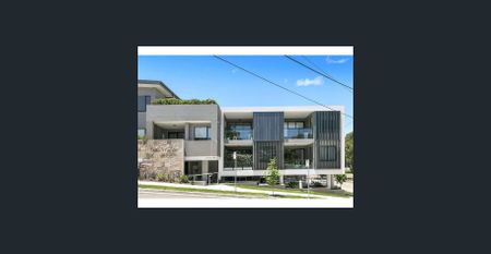 Designer apartment is central location - Photo 5