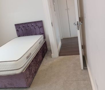 1 Bed Flat, Bell Lane, NW4 - Photo 3