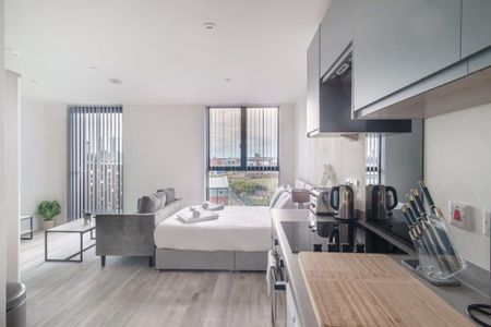 1 bedroom serviced apartment to rent - Photo 3