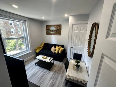 Appartement - 2122-2122 Boul. De Maisonneuve O. - Photo 3