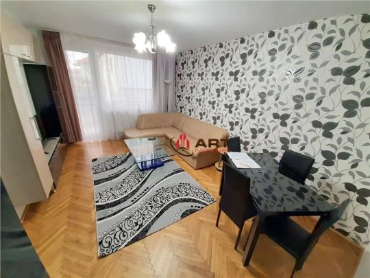3 camere, 70 mp, decomandat, mobilat modern, garaj, in Andrei Muresanu - Photo 1