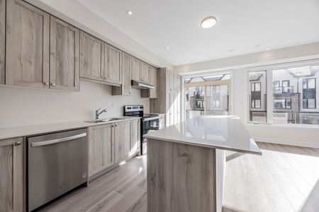 For Lease - 8 Lively Way, Whitby, Ontario - Photo 3