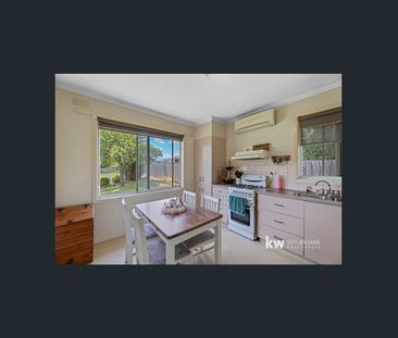 COURT LOCATION CLOSE TO LOCAL PARK - Photo 4