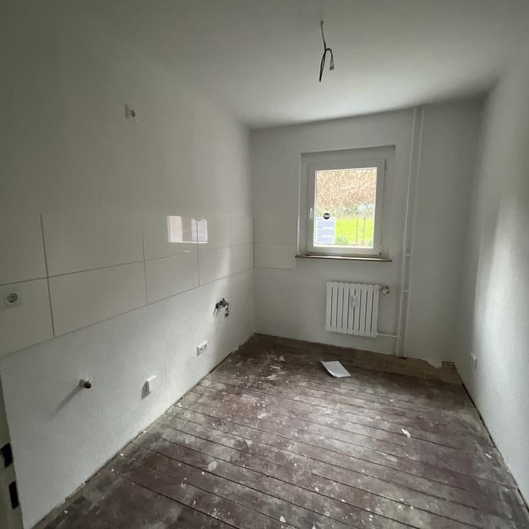 3-Zimmer-Wohnung in Nachrodt-Wiblingwerde mit Terrasse und Gartenmitbenutzung! - Photo 1