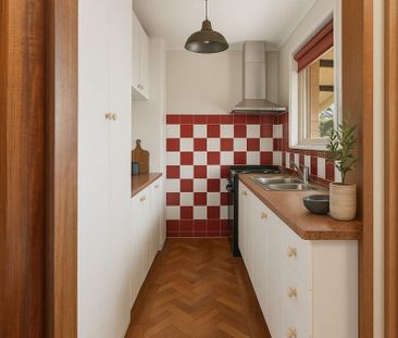 Charming Family Home in Coolaroo - Photo 6