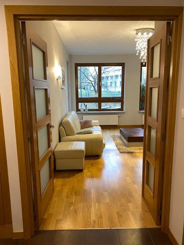 mazowieckie, Warszawa, Wilanów, Prymasa Augusta Hlonda - Фото 3