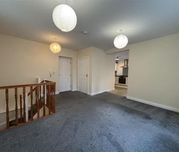 2 bedroom flat to rent - Photo 6