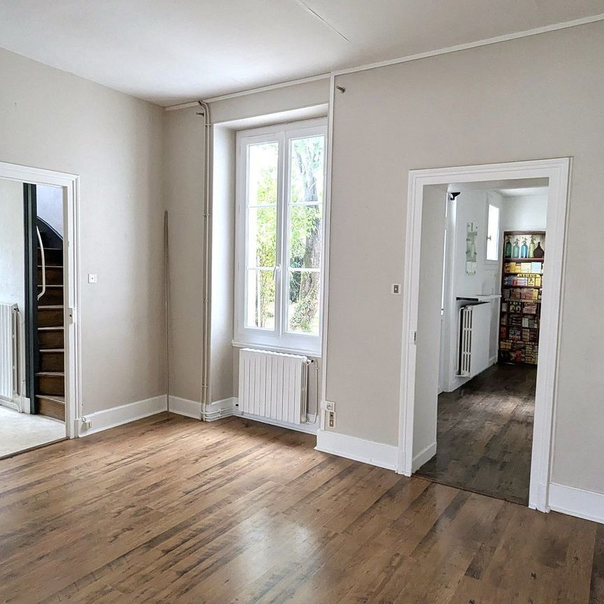 Maison dans quartier calme - Photo 1