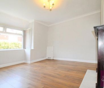 2 bedroom semi-detached house to rent - Photo 6