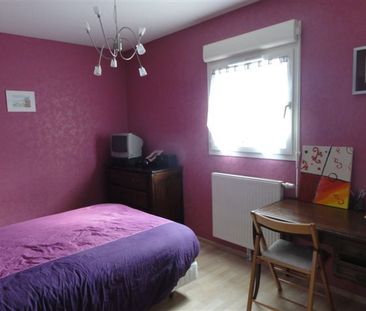 Location Appartement 4 pièces 84m² LE CREUSOT 71200 - Photo 4