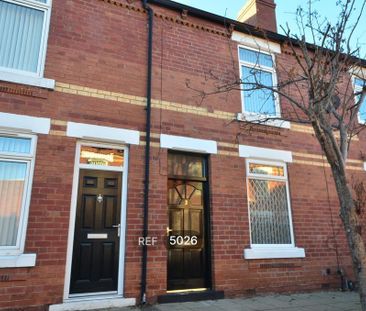 2 bedroom property to rent - Photo 1