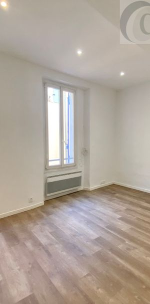 Location Appartement 2 pièces 32m² AUBAGNE 13400 - Photo 1