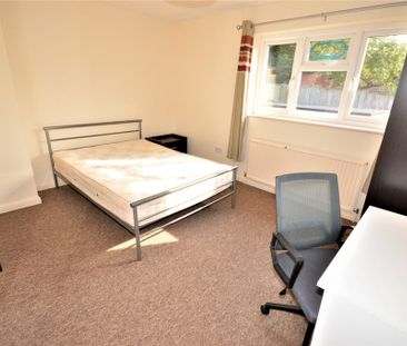 Turbary Park Avenue Bournemouth, BH11, Dorset - Photo 3